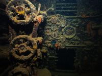 Historischer Innenraum eines Schiffswracks in der Coron Bay bei Sangat Island beim Kompaktkurs Tauchmedizin 2027